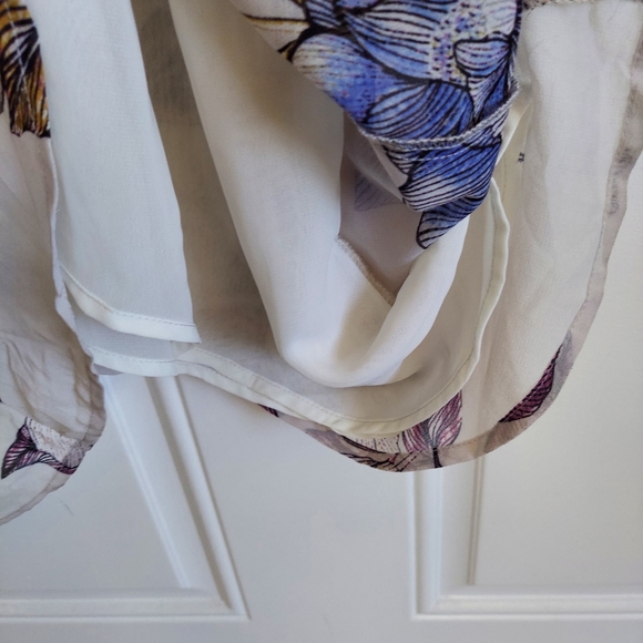 Standards & Practices Shift Dress - Picture 9 of 10